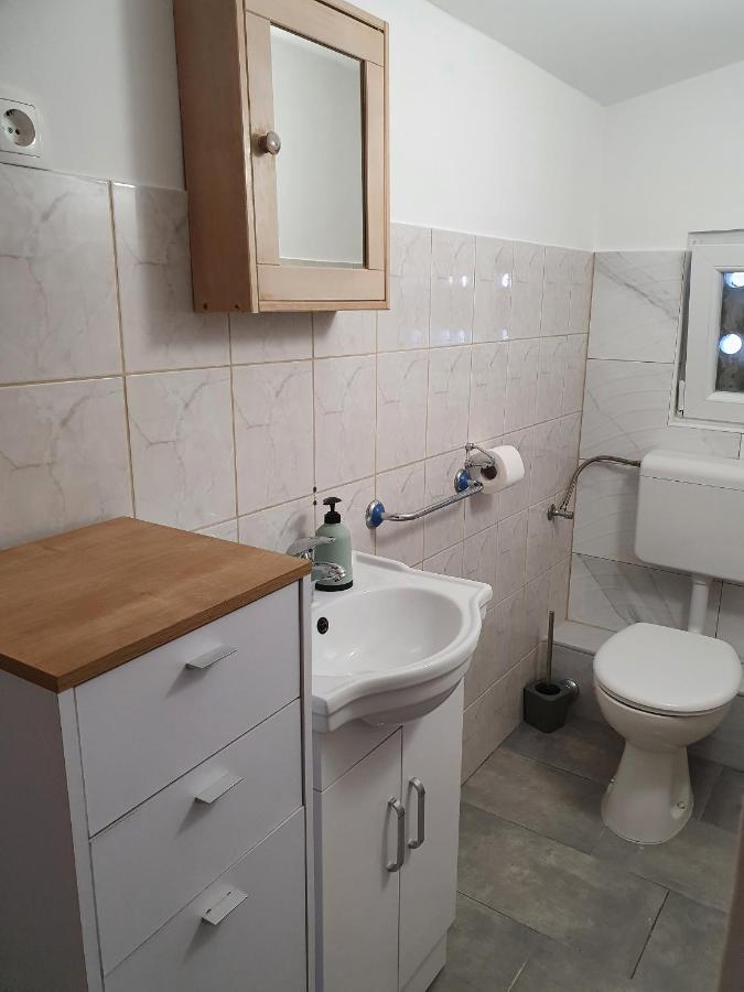 Apartments By The Sea Tucepi, Makarska - 2699 Luaran gambar